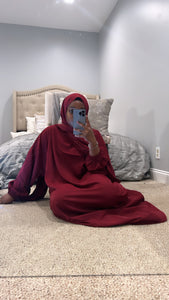 Hooded abaya