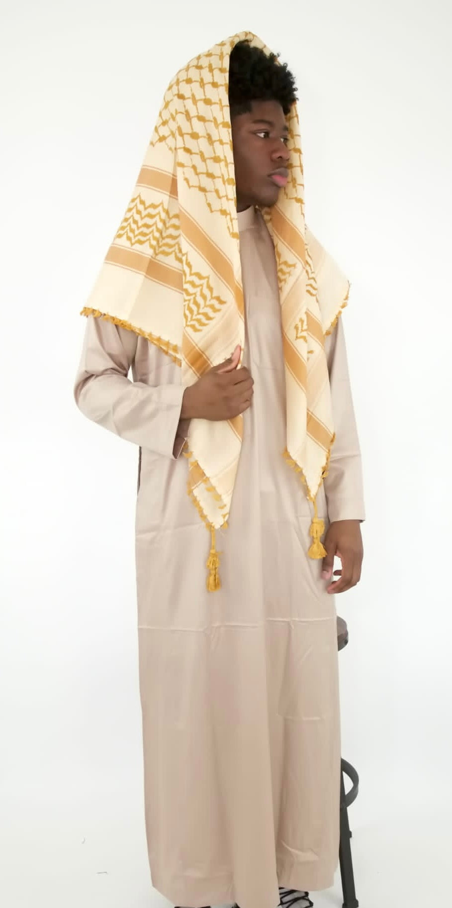 Long Sleeve Cream Amir Collar Thobe