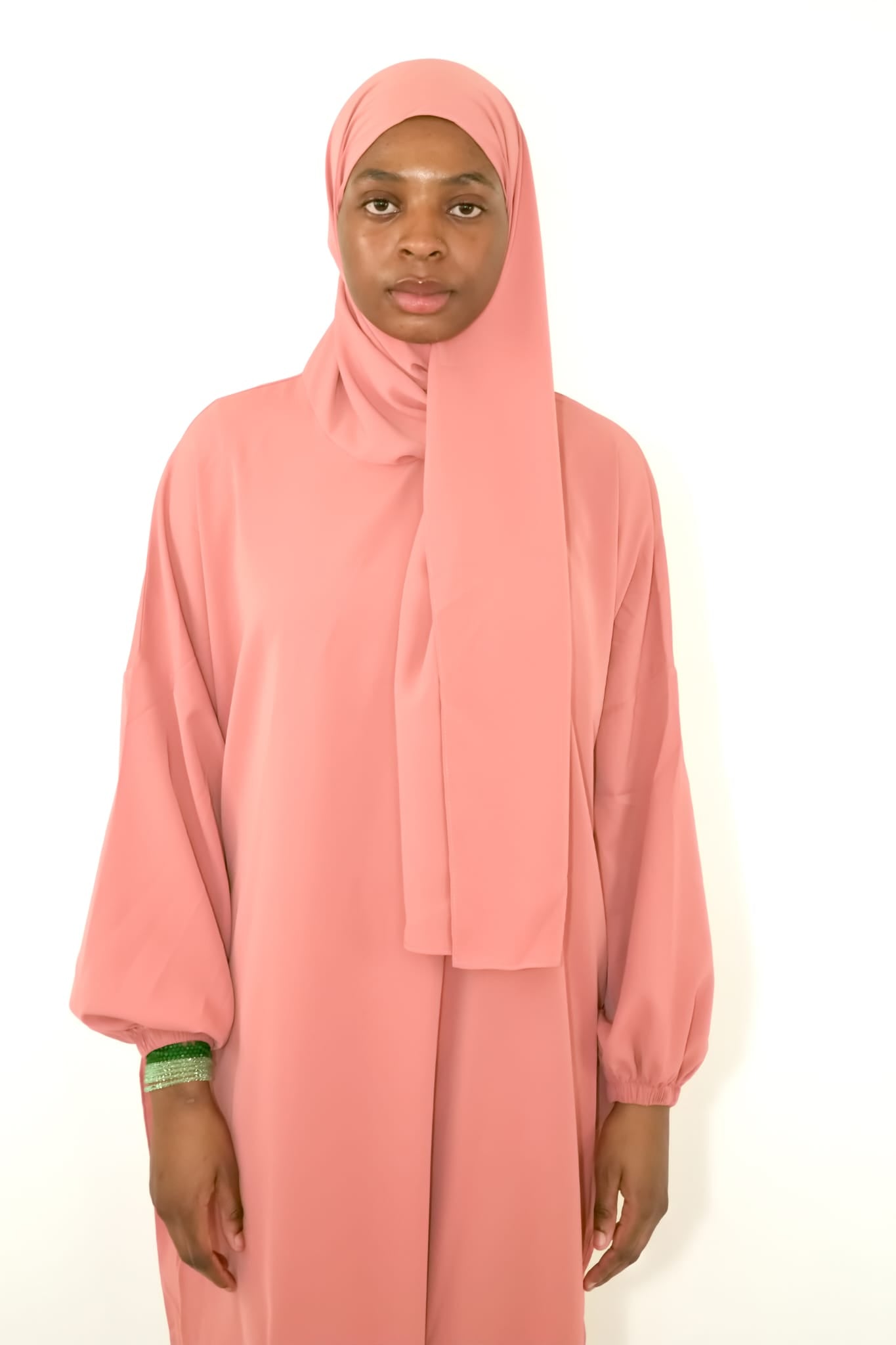 Hooded abaya